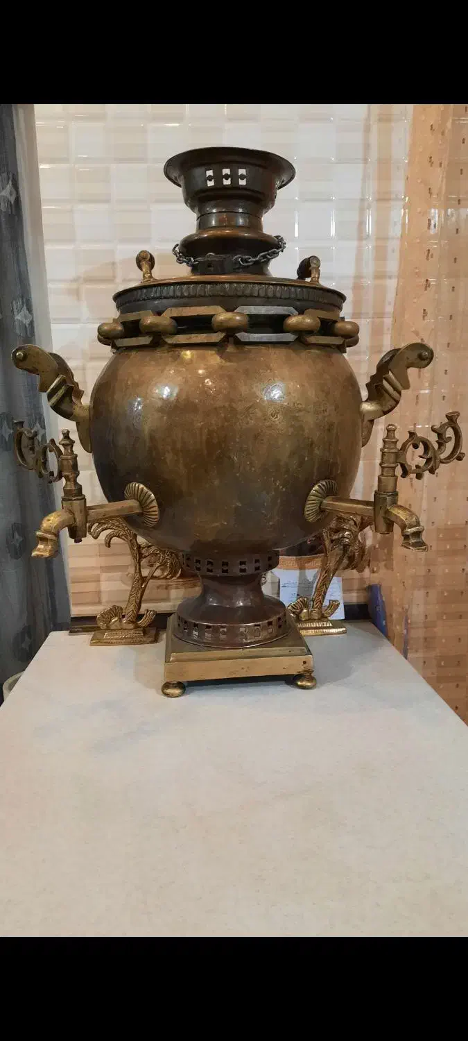 سماور ذغالی دوشیر ۳۰ لیتری کلکسیونی|کلکسیون اشیاء عتیقه|تهران, زعفرانیه|دیوار