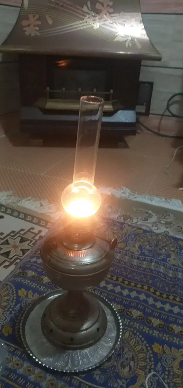 چراغ گرد سوز خیلی قدیمی|کلکسیون و سرگرمی|فاضل آباد, |دیوار