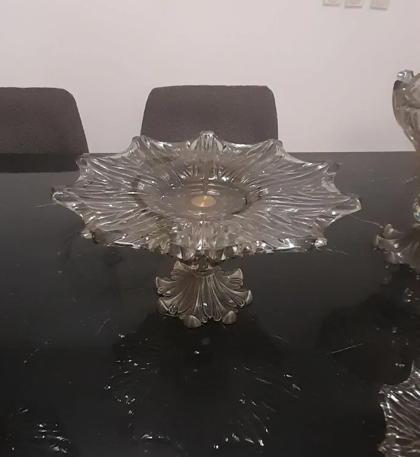 سرویس کریستال پایه برنز|ظروف سرو و پذیرایی|کرج, باغستان|دیوار