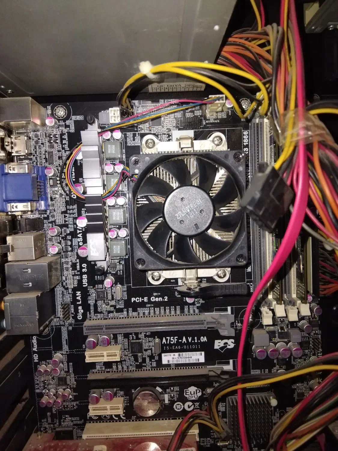 کامپیوتر|رایانه رومیزی|شهریار, شهرک امیریه|دیوار