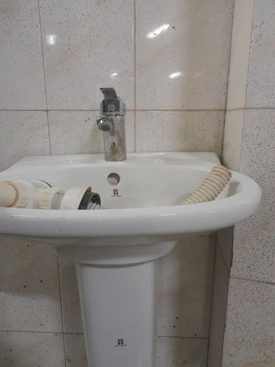 روشور همراه شیر و کلیه لوازم|لوازم سرویس بهداشتی|شاندیز, |دیوار