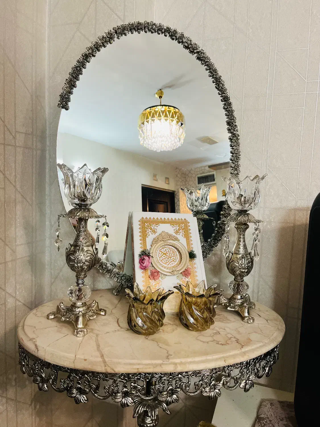 ایینه شمعدان کاملا سالم و نو برای عروس|صنایع دستی و سایر لوازم تزئینی|ری, شهرری|دیوار