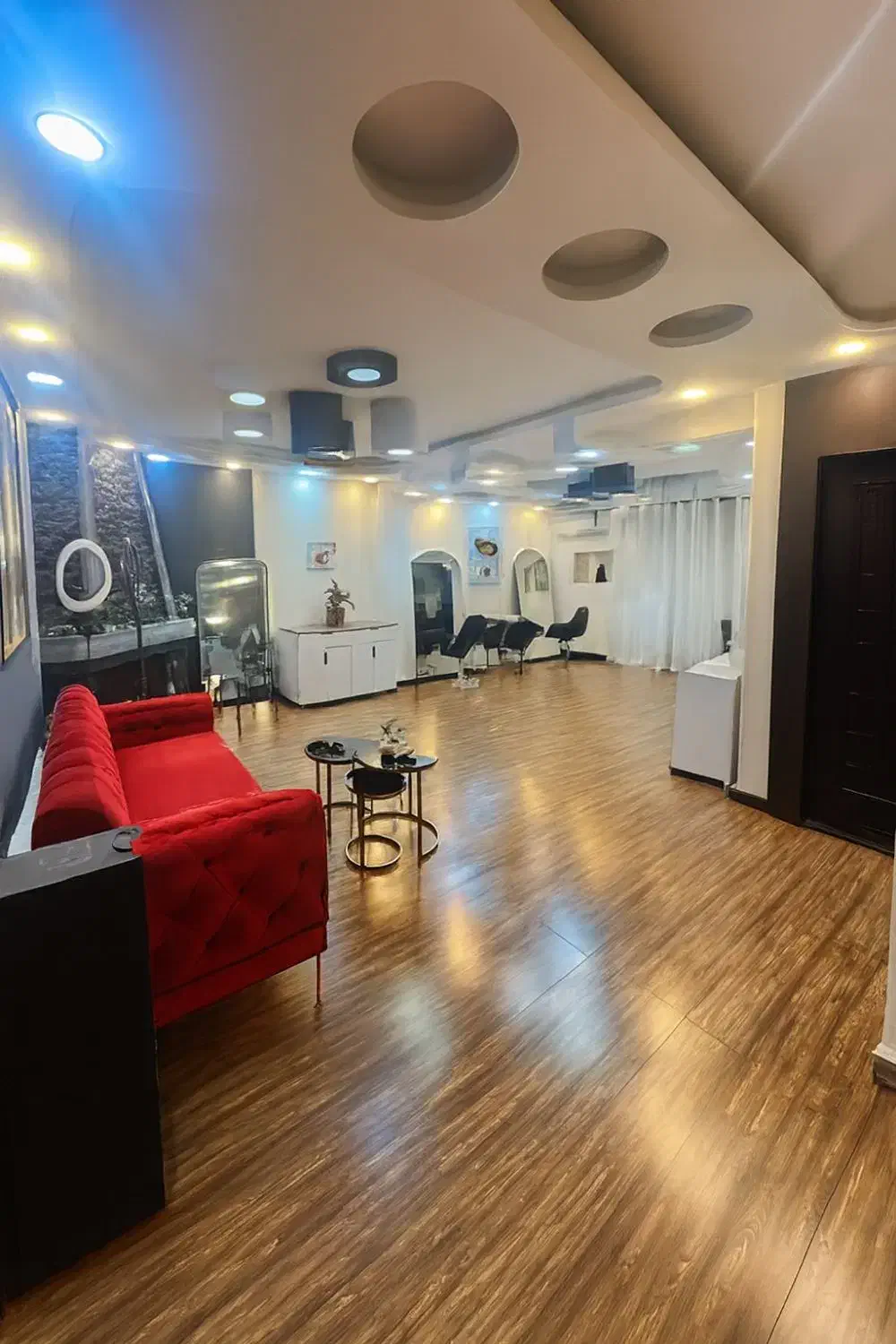 اجاره واحد بزرگ تجاری در گلباغ نماز|اجارهٔ دفتر کار، اتاق اداری، مطب|رشت, گلباغ نماز|دیوار