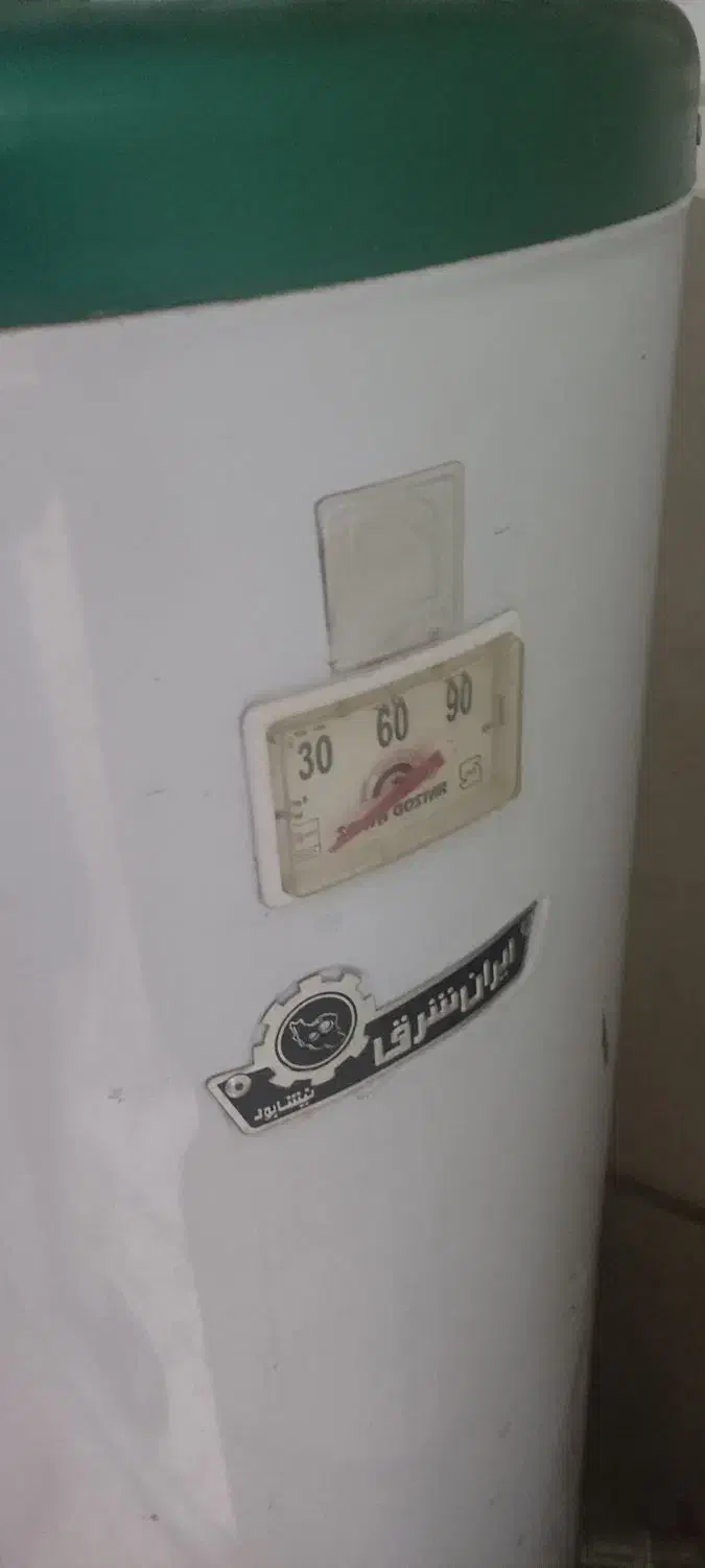 آبگرمکن مخزنی زمینی در حد|آبگرمکن، پکیج، شوفاژ|اندیشه, شهرک المهدی|دیوار