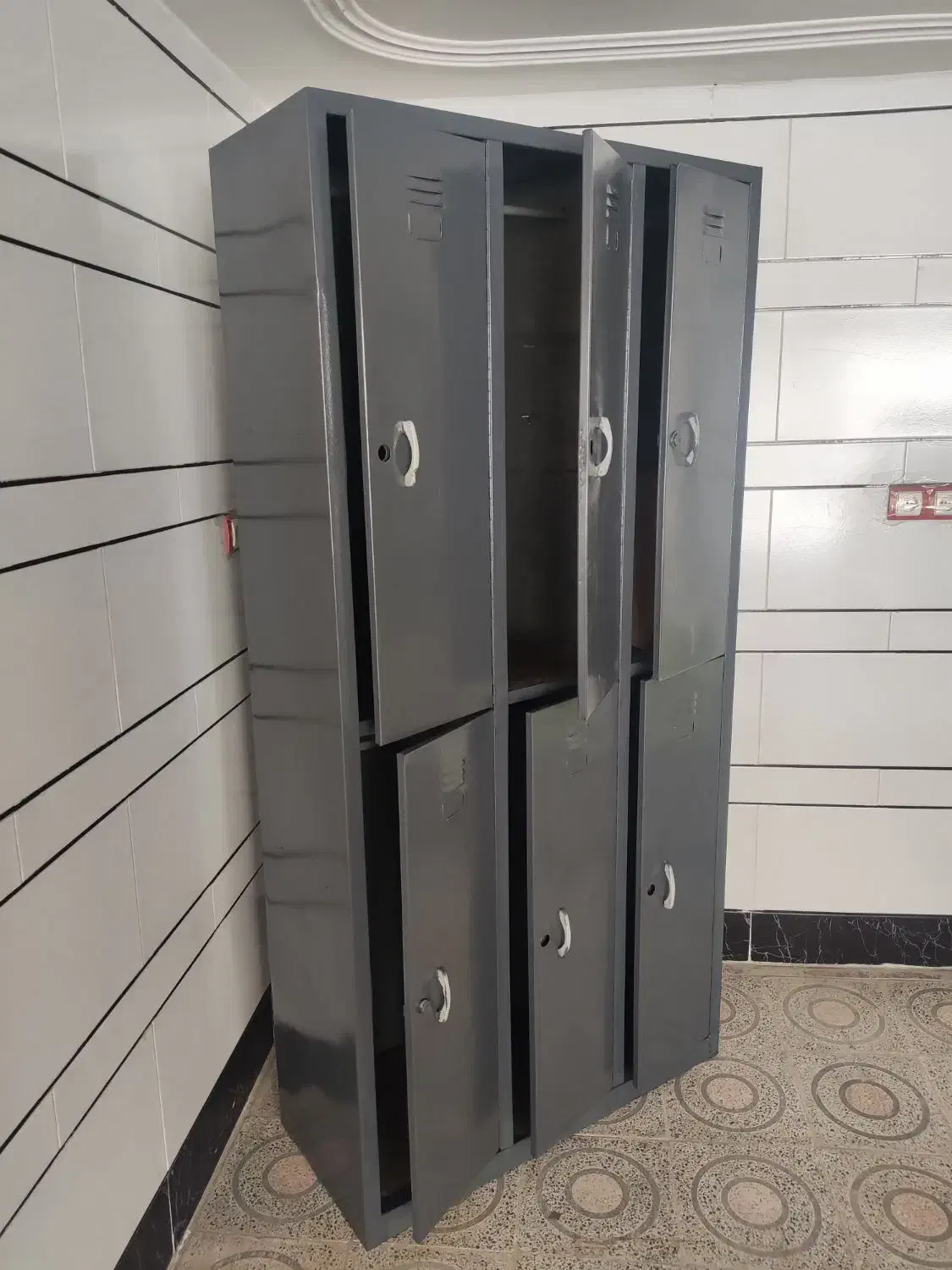 کمد اداری ۶ درب فلزی|مبلمان اداری|دزفول, |دیوار