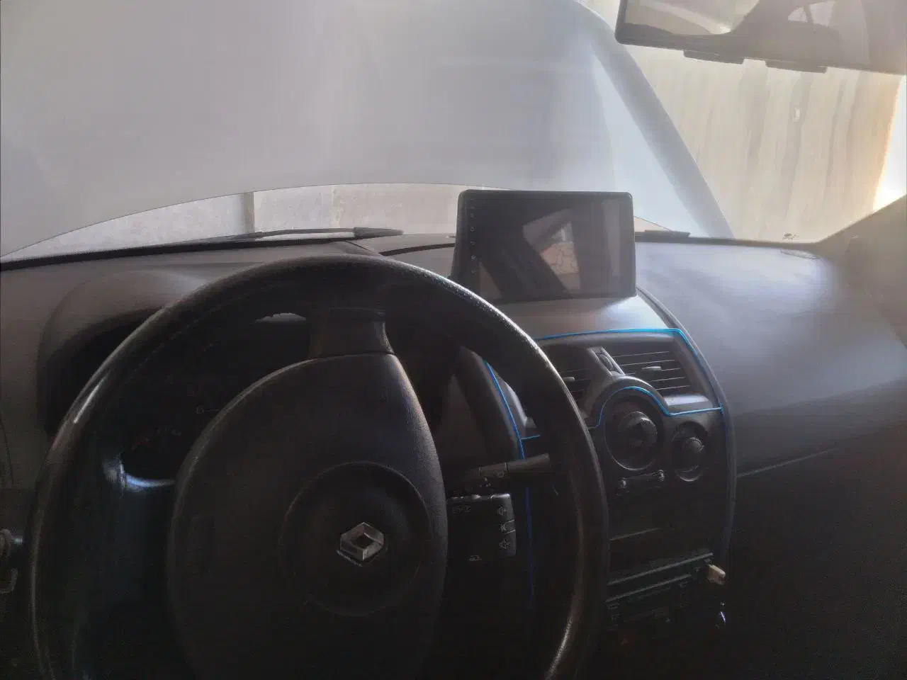 مگان مدل ۸۸ نقره ای دنده|خودرو سواری و وانت|اراک, |دیوار