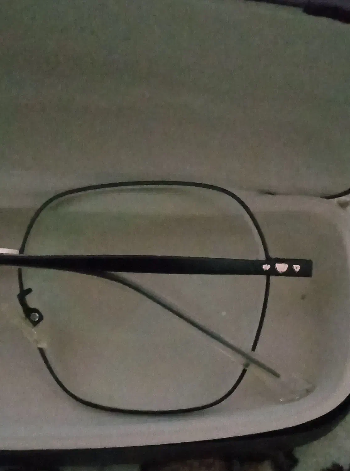 (فرم عینک)|بدلیجات|مشهد, اروند|دیوار