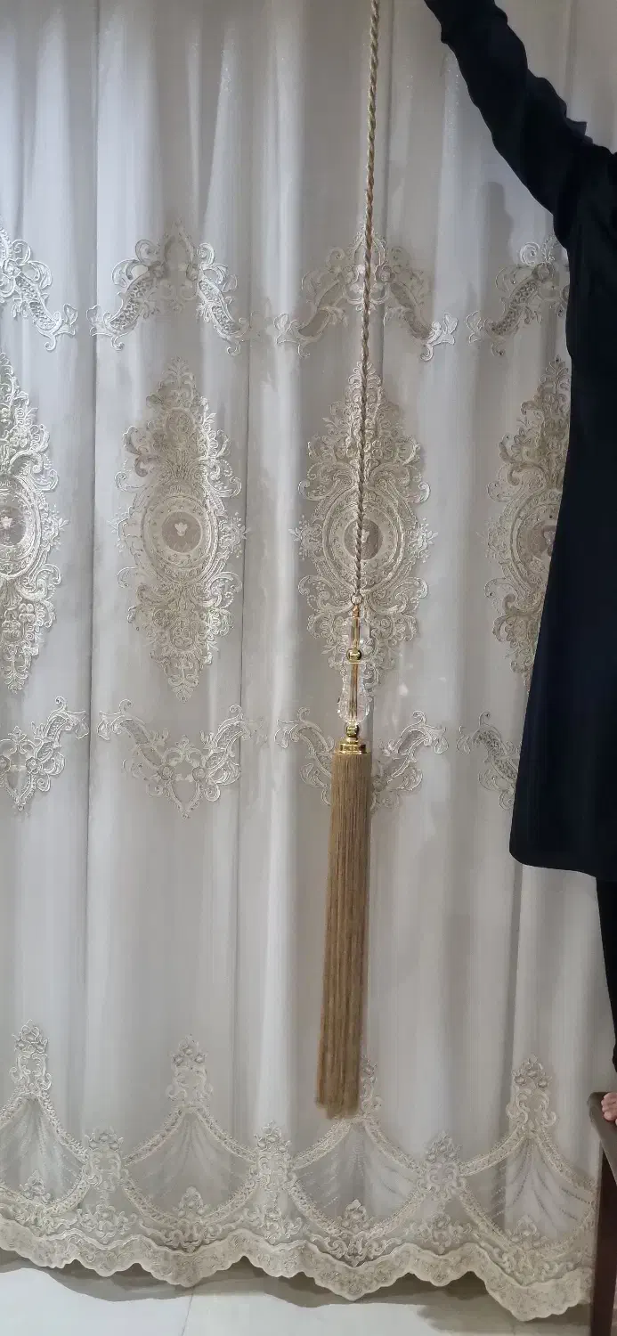 آویز پرده|پرده، رانر، رومیزی|مهاجران, |دیوار