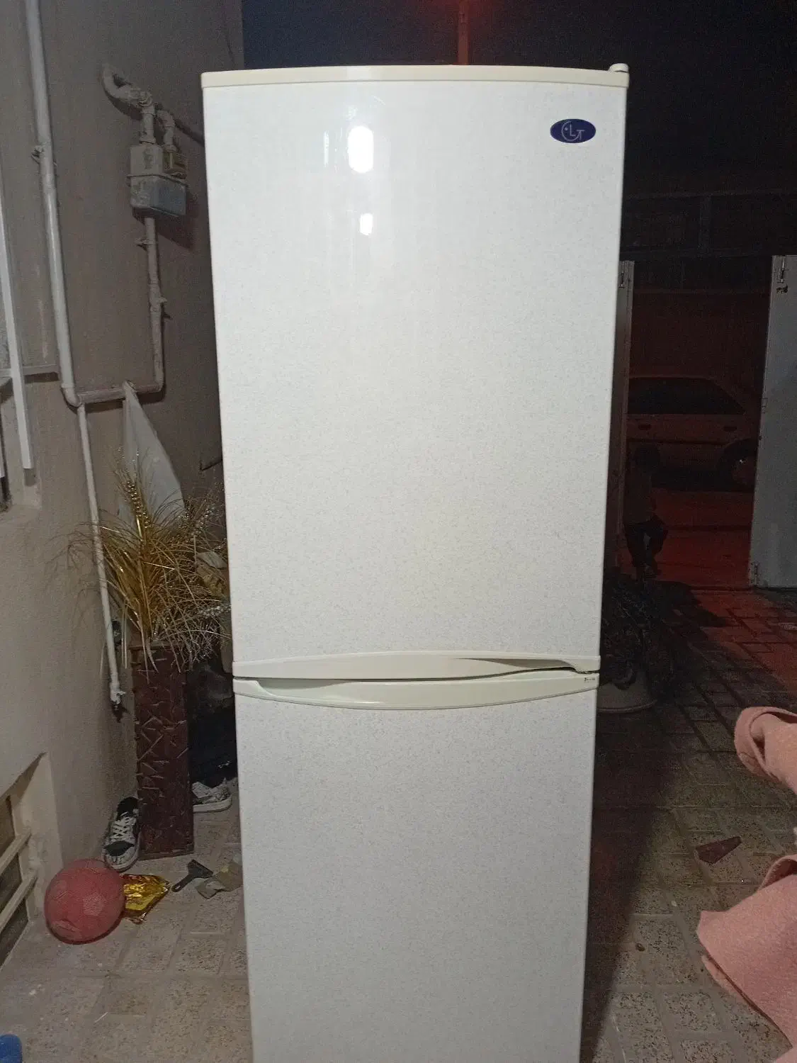 یخچال و فریزر|یخچال و فریزر|هرسین, |دیوار