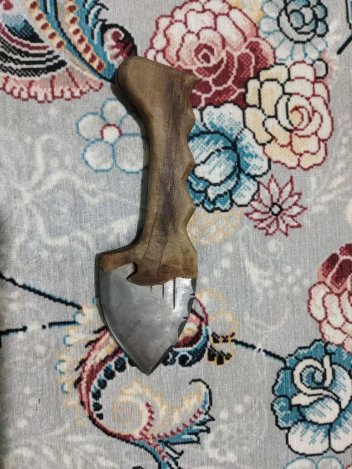 چاقو|کلکسیون اشیاء عتیقه|کرمان, |دیوار