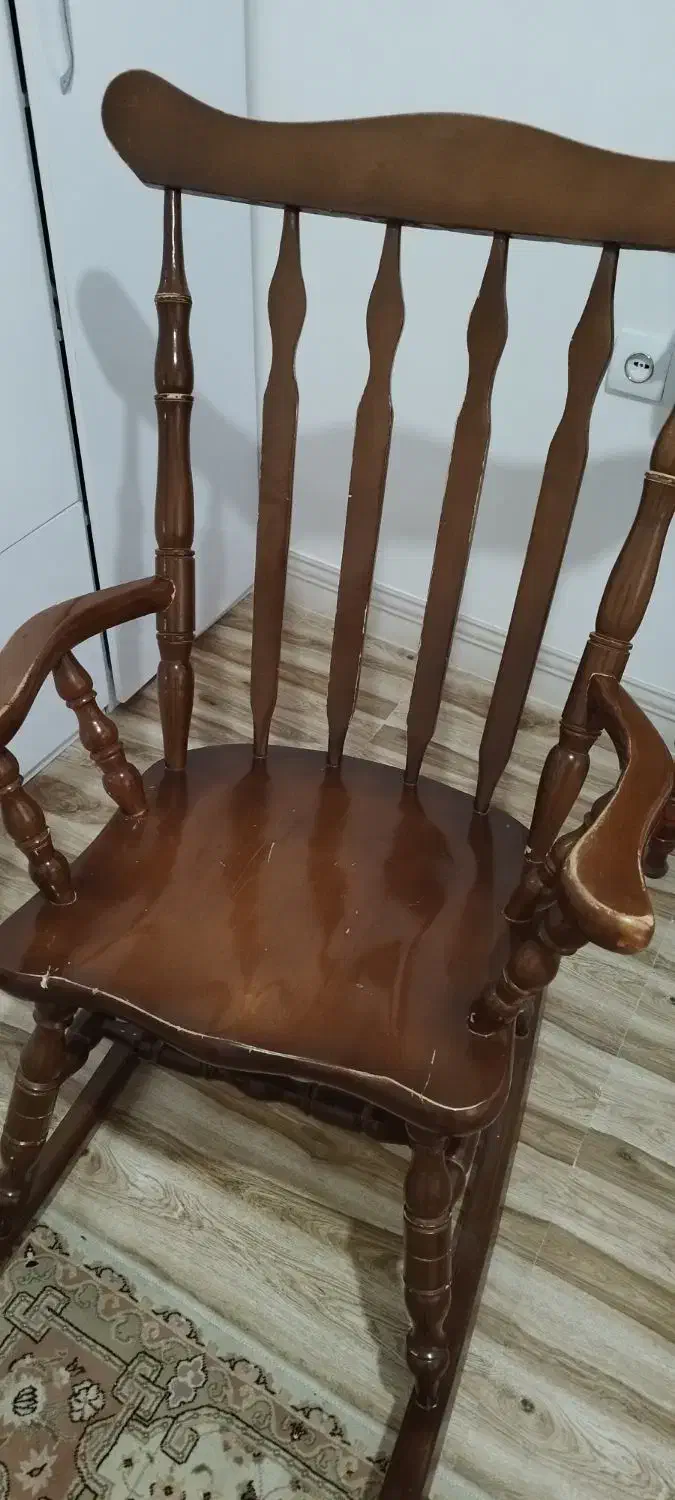 صندلی راکی|صندلی و نیمکت|کبودرآهنگ, |دیوار