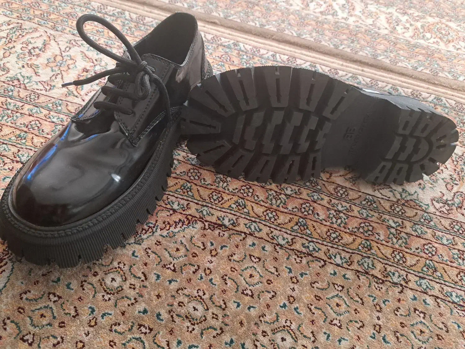 کفش لوفر ورنی دکتر مارتین|کیف، کفش، کمربند|ری, شهرک نظامی|دیوار