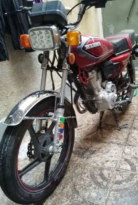 هندا۲۰۰|موتورسیکلت|اصفهان, حصه شمالی|دیوار