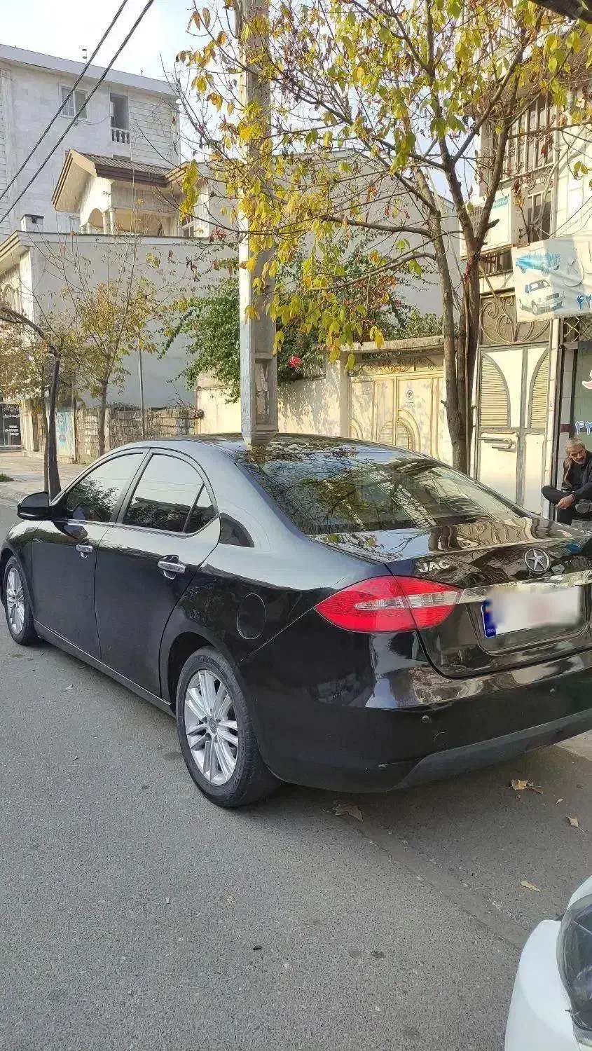 جک j5 اتوماتیک|خودرو سواری و وانت|لاهیجان, شیشه گران|دیوار