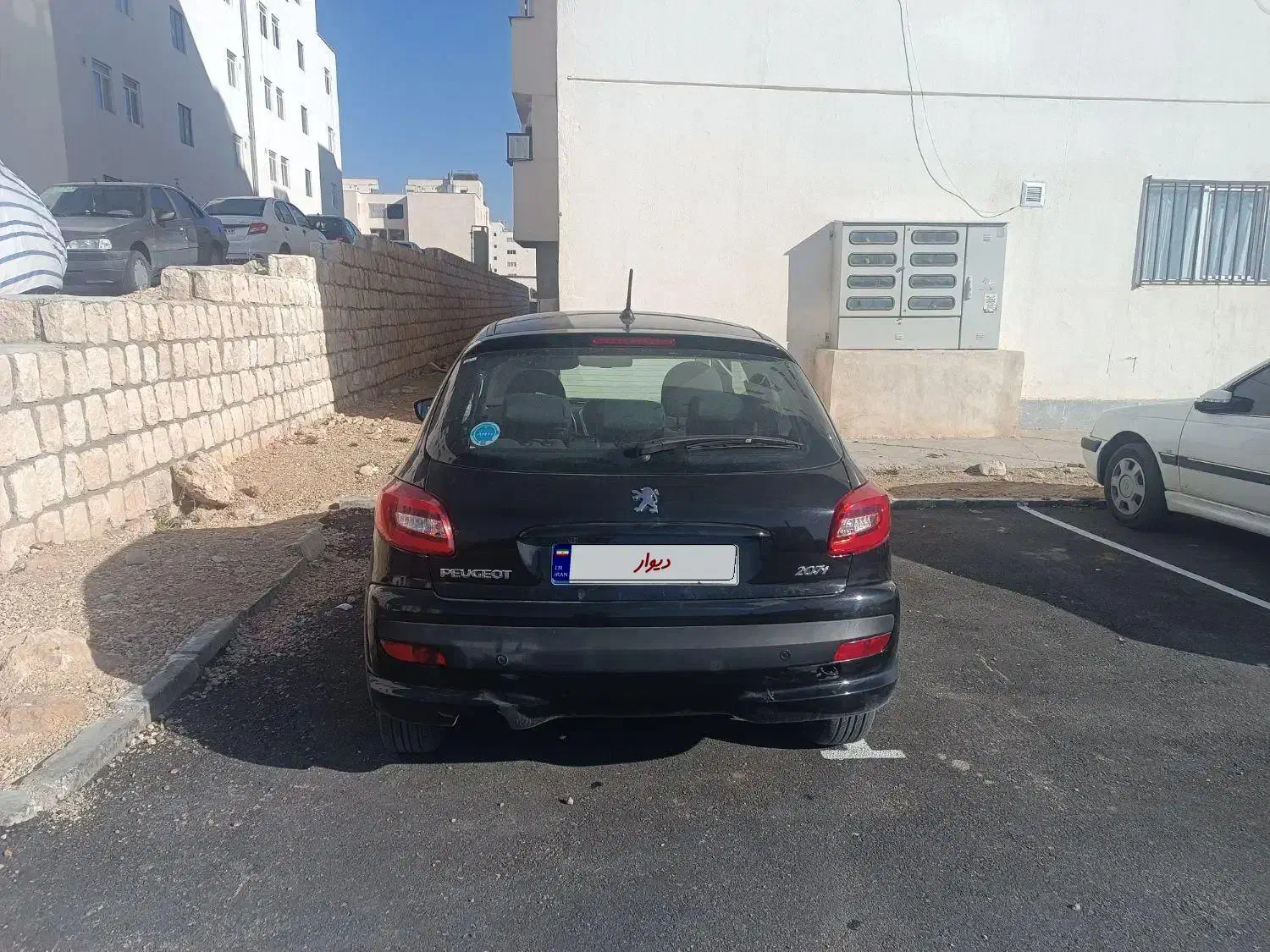 207پاناروما سقف شیشه ای دنده ای|خودرو سواری و وانت|شیراز, گویم|دیوار