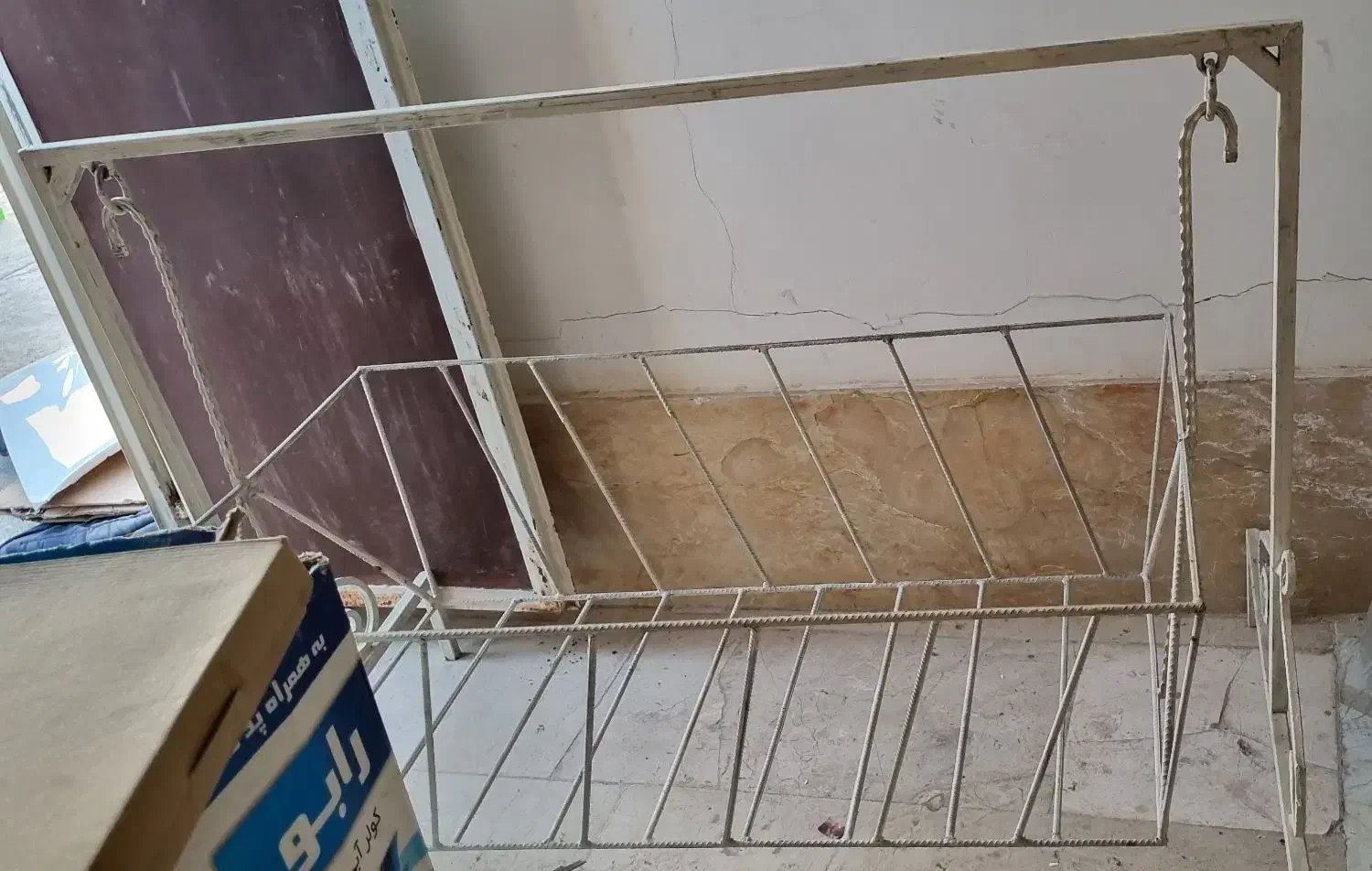 گهواره آهنی|اسباب و اثاث بچه|کوهدشت, |دیوار