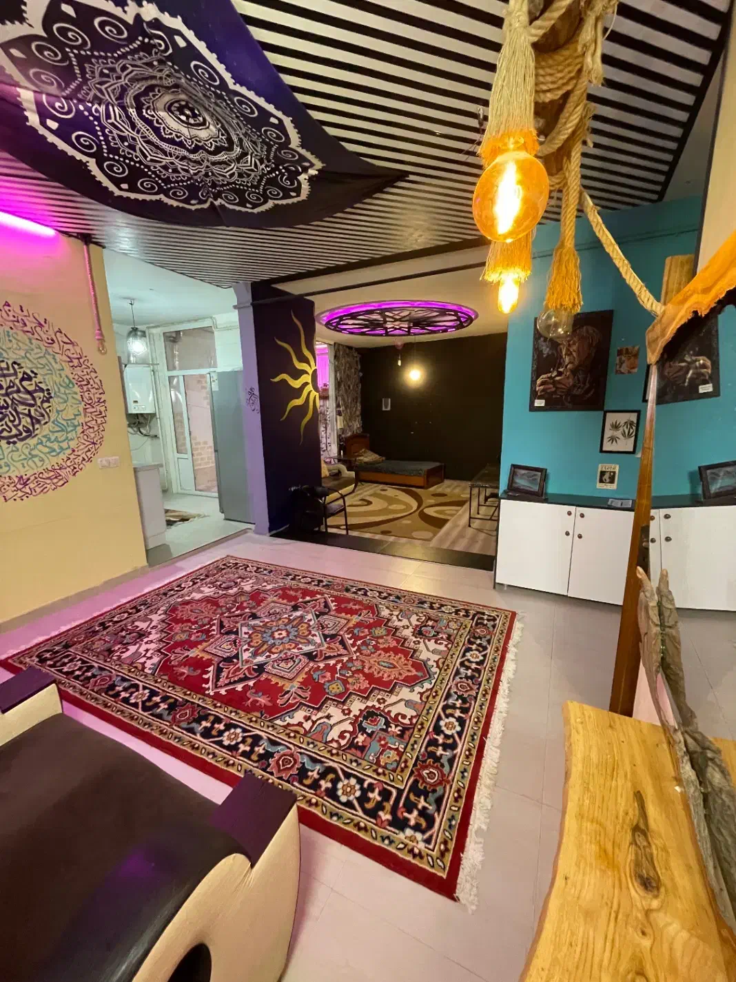 سوییت دربستی با پارکینگ در الگلی|اجارهٔ کوتاه‌مدت آپارتمان و سوئیت|تبریز, |دیوار