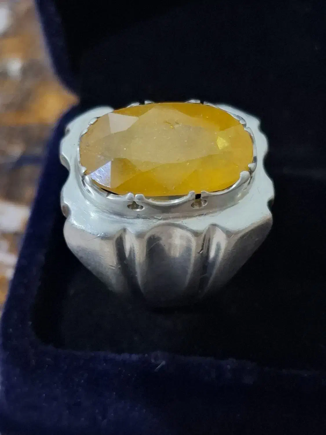 یاغوت زرد رکاب فیلی|جواهرات|اهواز, ۳۰ متری|دیوار