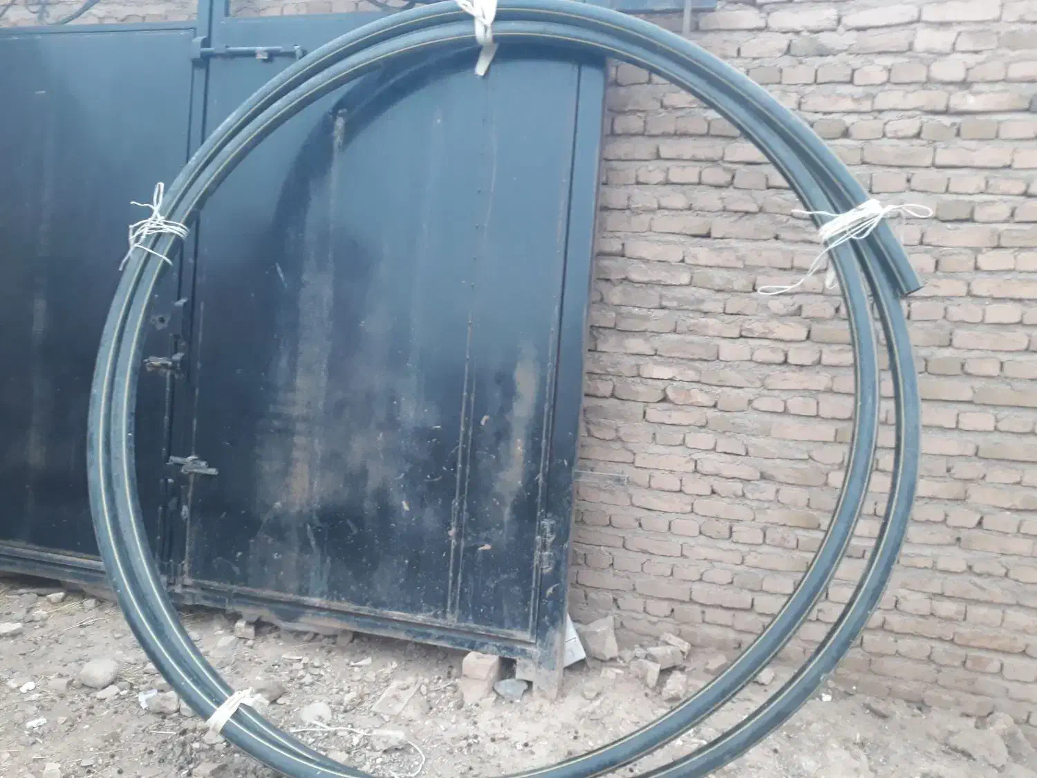 پولیتن ۳اینچ ب متراژ ۱۶متر خط زرد|مصالح و تجهیزات ساختمان|هریس, |دیوار