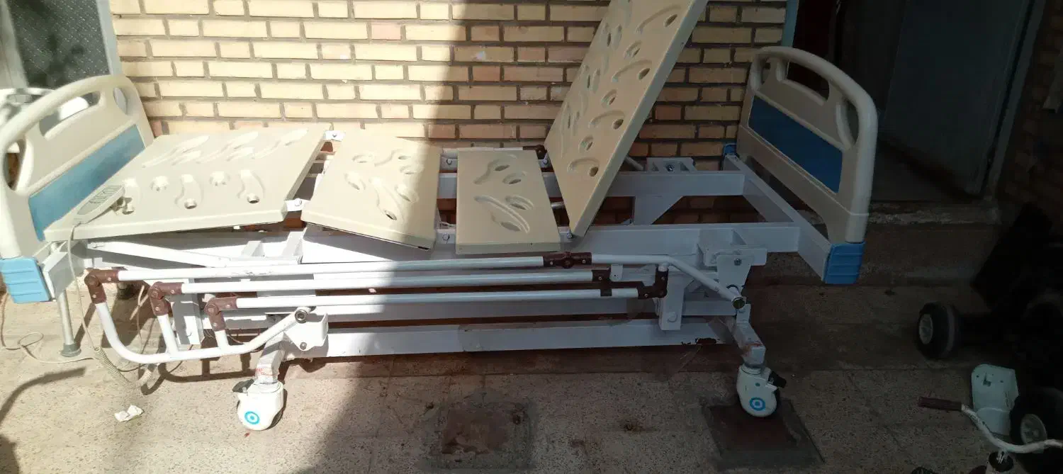 تخت بیمارستانی سه شکن برقی نو|پزشکی|بهبهان, |دیوار