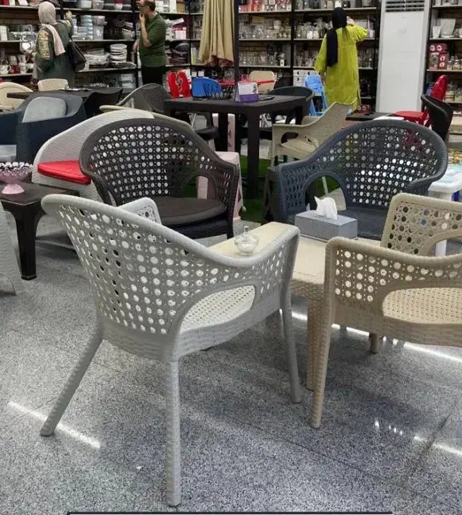 صندلی پلاستیکی آذرگل کد ۴۵۶ / تهران نواب|میز و صندلی غذاخوری|تهران, توحید|دیوار