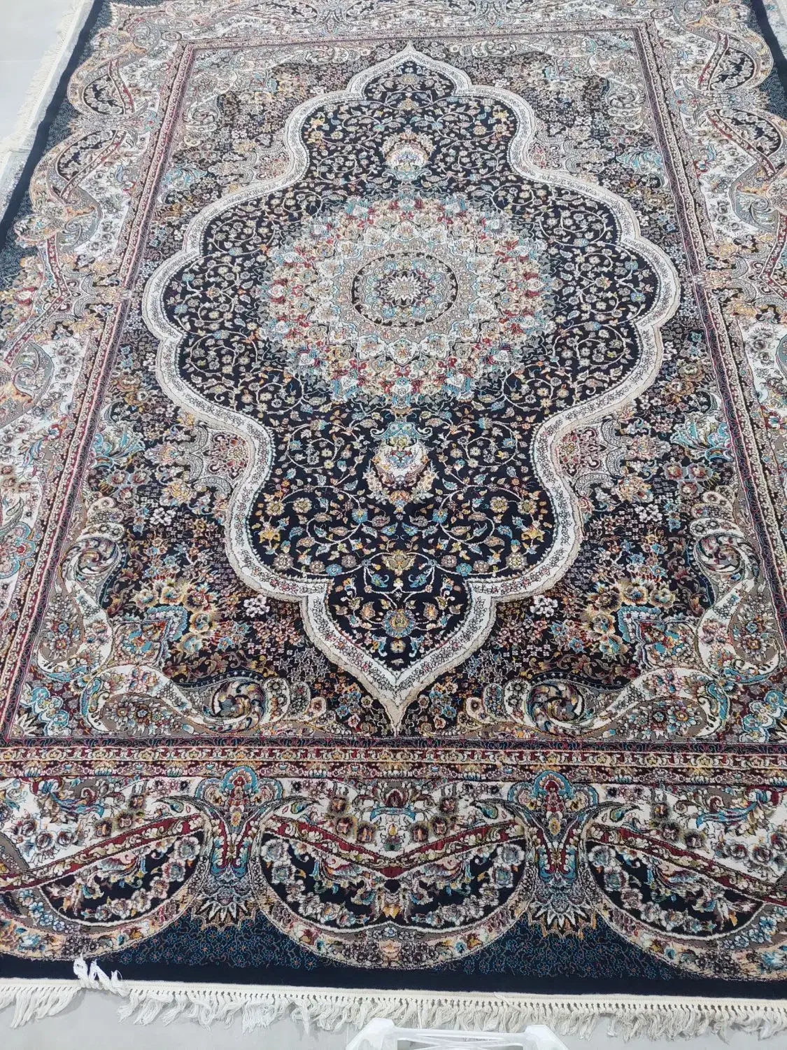 فرش ۱۲متری|فرش|بهشهر, |دیوار