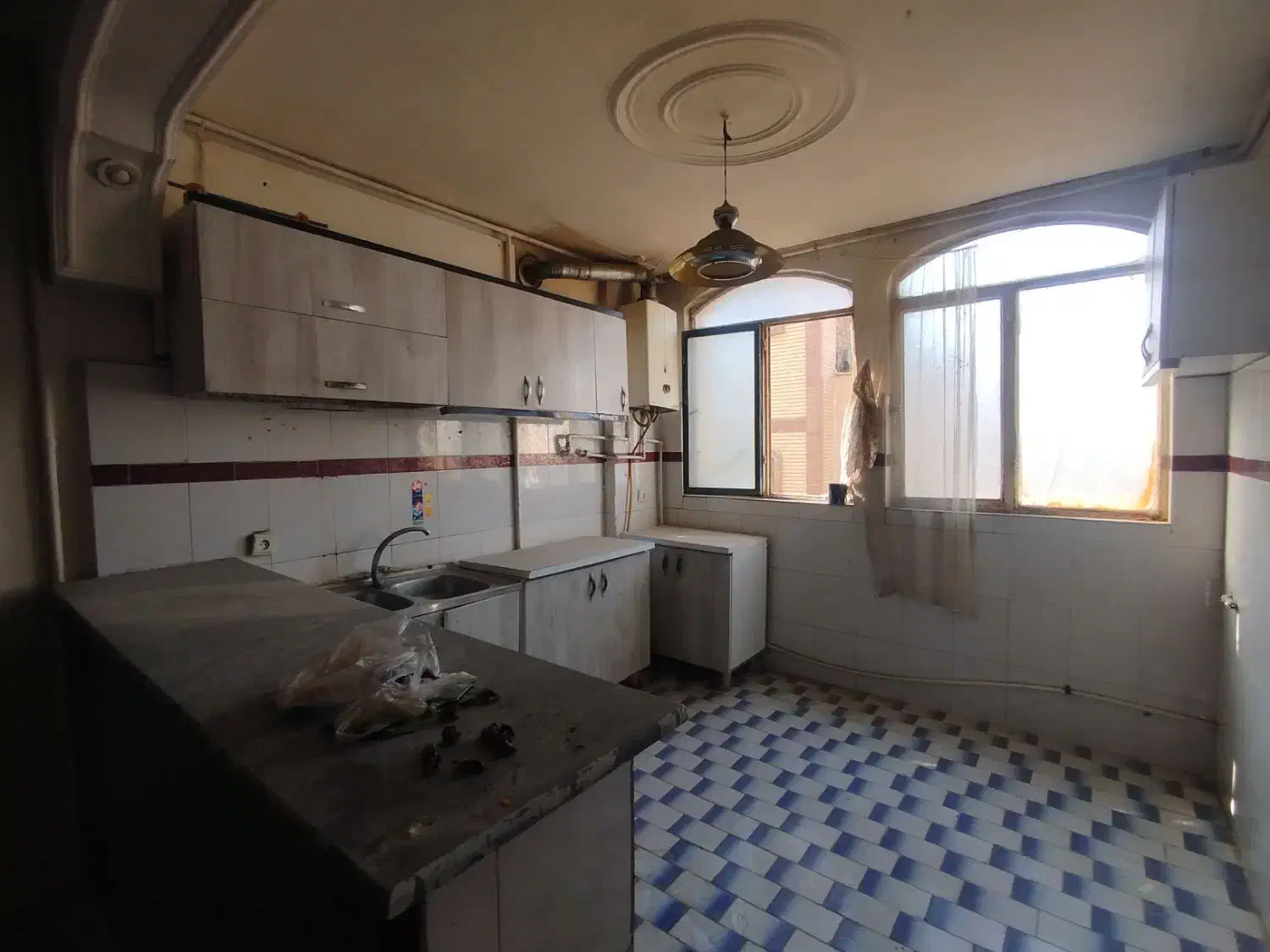 واحد ۸۵ متری دو خواب طبقه دوم قیمت کاسبی|فروش آپارتمان|ملارد, |دیوار