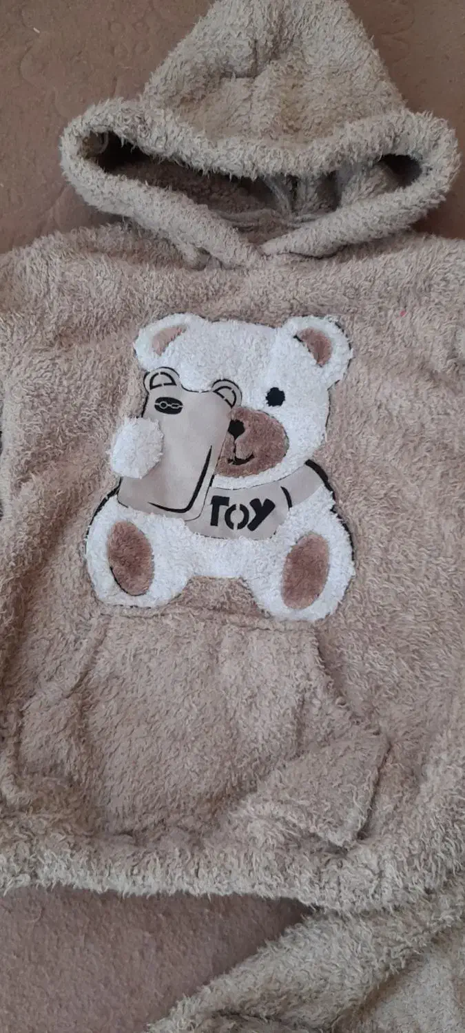 هودی وشلوارست|کفش و لباس بچه|قم, سرحوض|دیوار