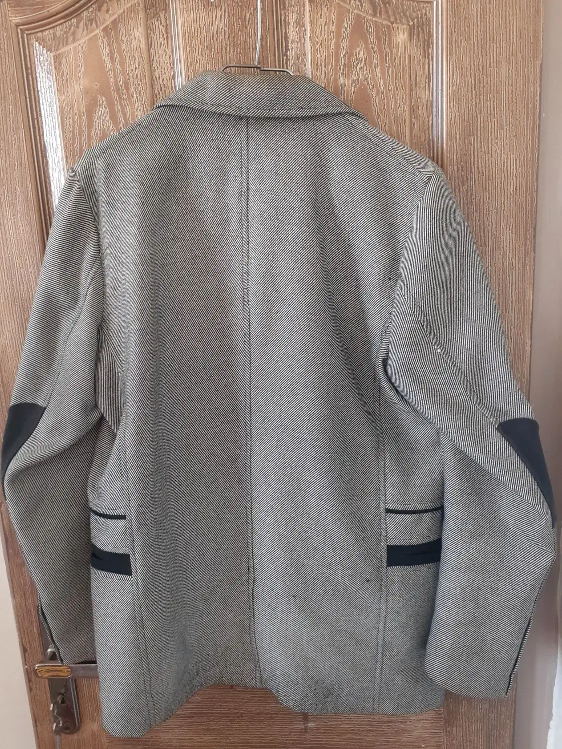 کت تکی|لباس|مرند, |دیوار