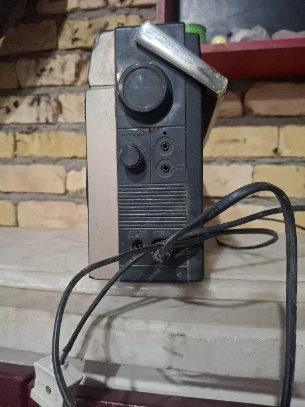 رادیو قدیمی|سیستم صوتی خانگی|قم, ولیعصر|دیوار