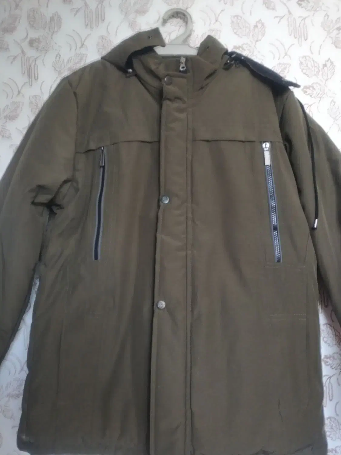 جنس های زمستانی حراج میشود|لباس|چناران, |دیوار