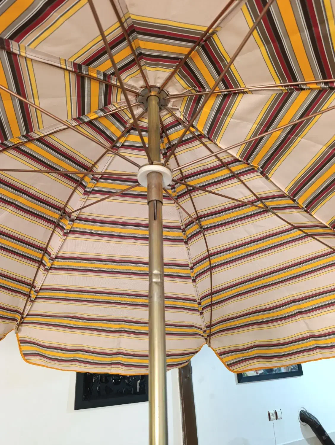 سایه بان چتری جنس خوب ومحکم|کوهنوردی و کمپینگ|مشهد, اروند|دیوار