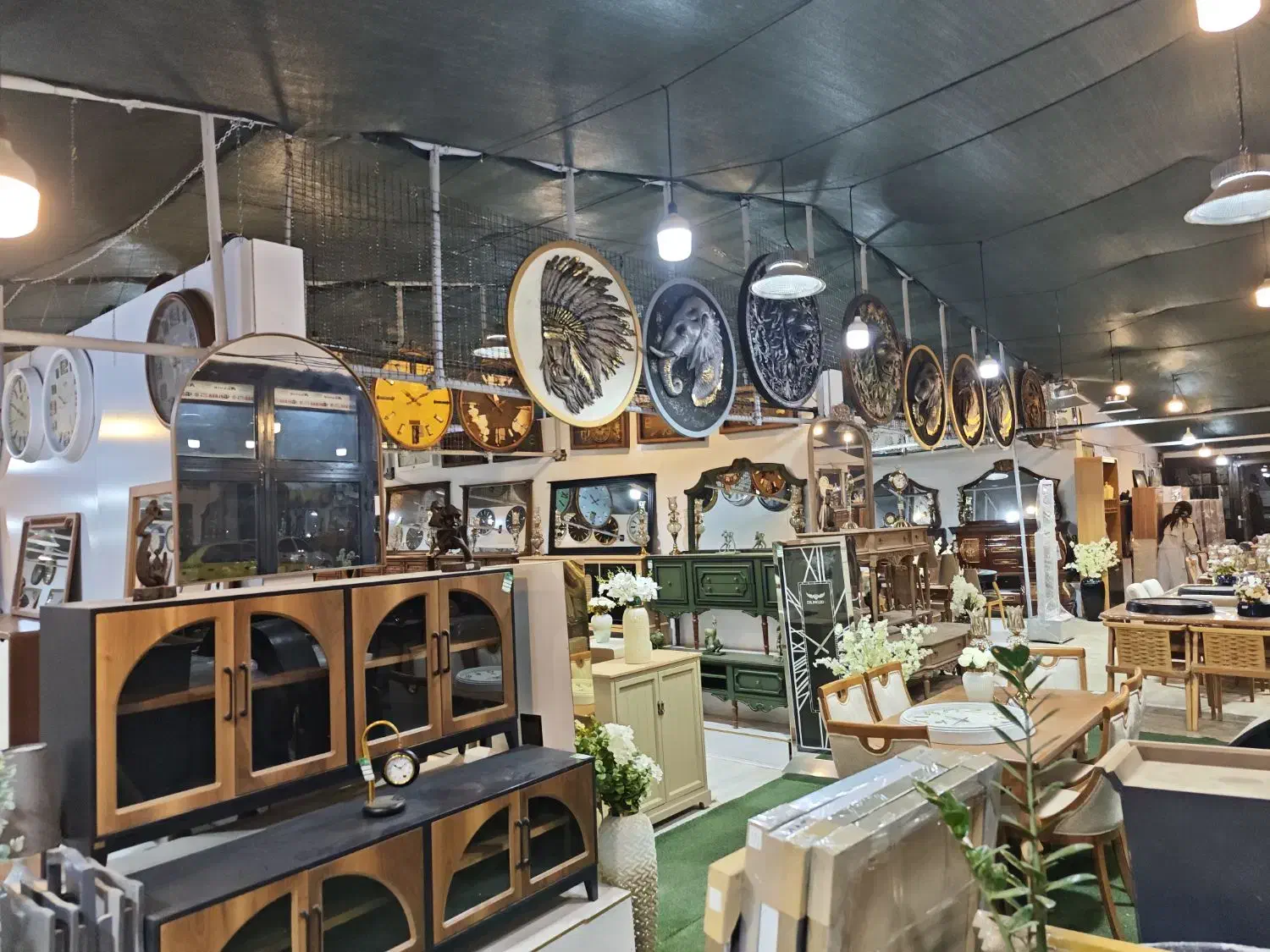 کارگر آقا نیازمندیم محمد شهر محله اصفهانیا|استخدام خدمات فروشگاه و رستوران|محمدشهر, محمدشهر|دیوار