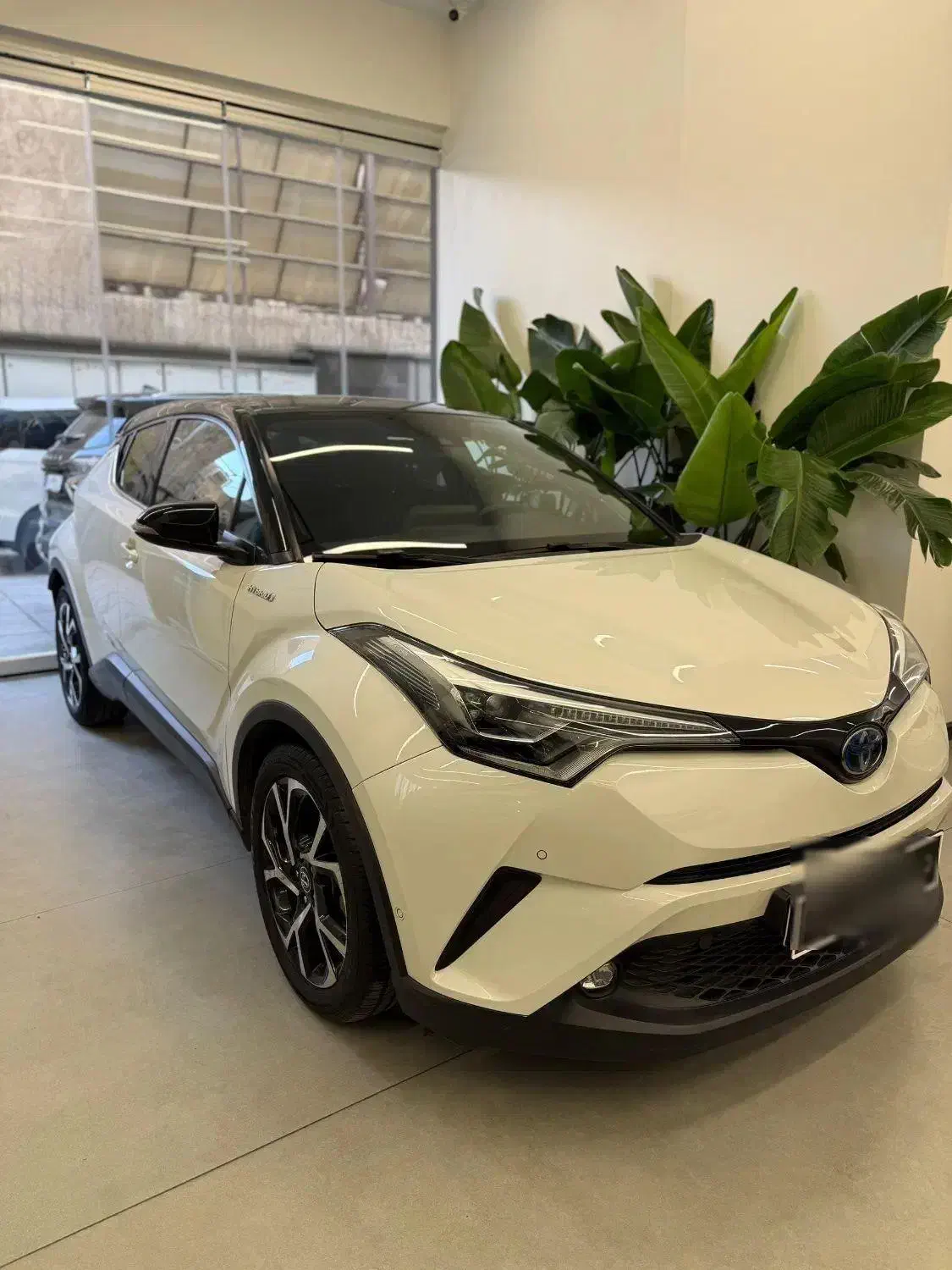 تویوتا CHR استایل سلکشن استثنایی2018(فروش فوری)|خودرو سواری و وانت|تهران, جردن|دیوار