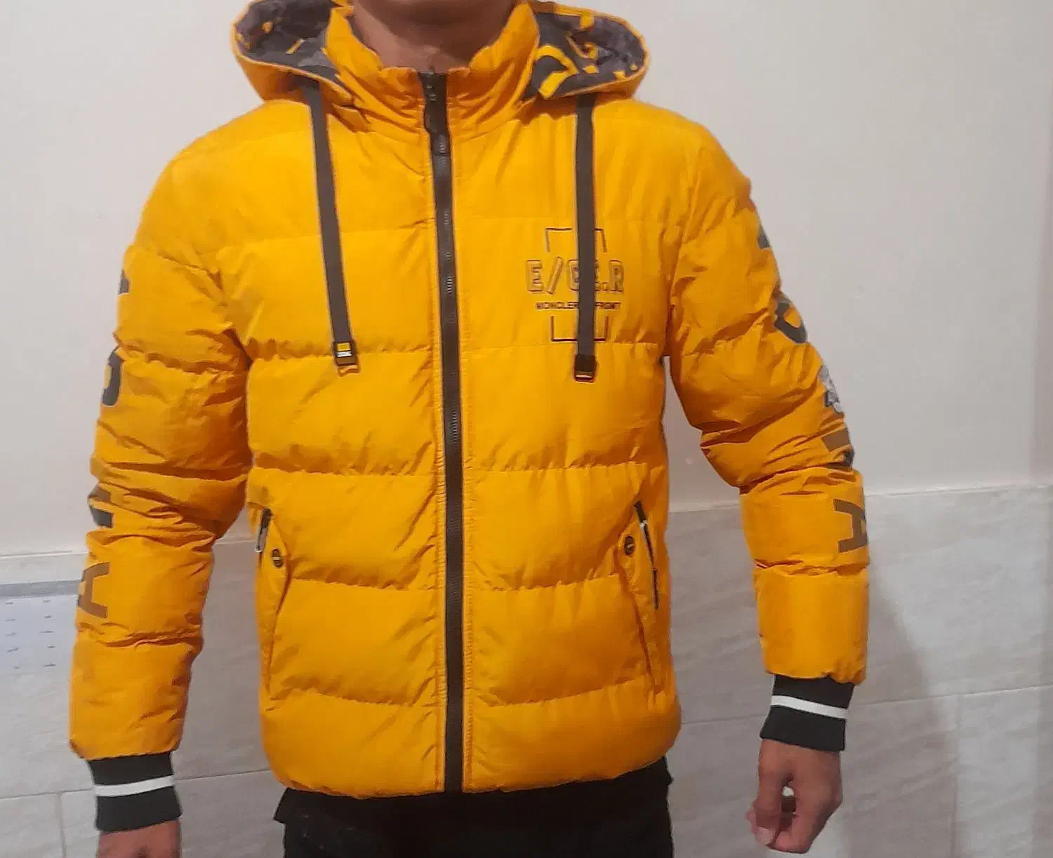 کاپشن دو رو|لباس|اقبالیه, |دیوار