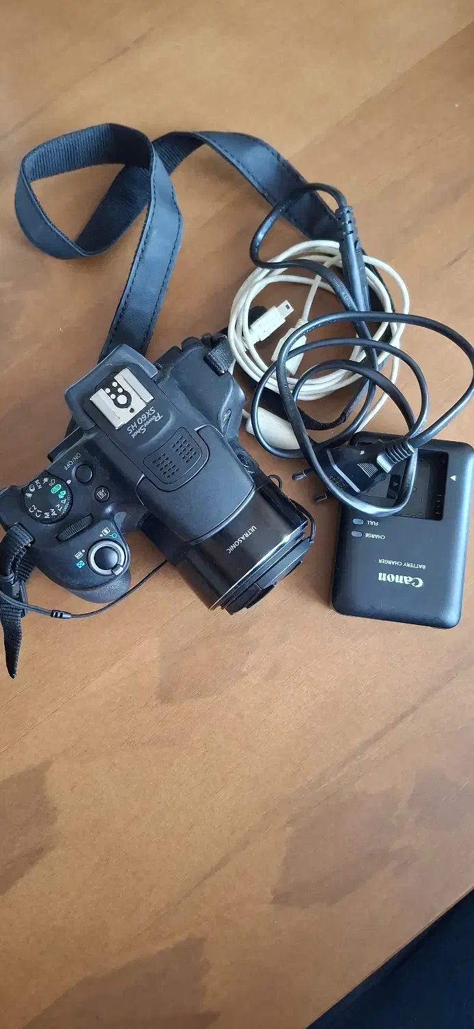 دوربین  و فلش کانن Canon Powershot SX60 HS|دوربین عکاسی و فیلم‌برداری|کرج, فاز ۳ گوهردشت|دیوار