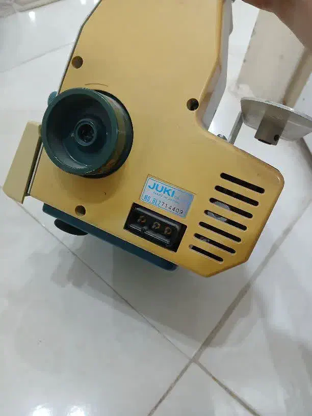 سردوز بیبی دوک|چرخ خیاطی و ریسندگی|شوشتر, |دیوار