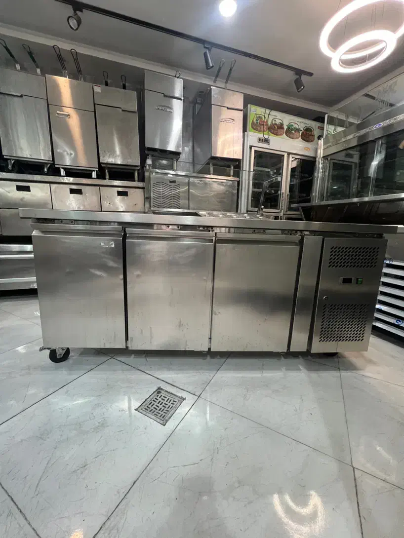 فروش لوازم فست فود یخچال میز کاری فریزر زیر گریل|کافیشاپ و رستوران|تهران, بهمن یار|دیوار