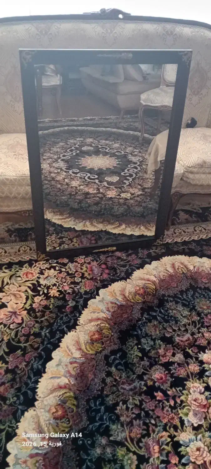 اینه|آینه|اندیشه, اندیشه فاز ۵|دیوار