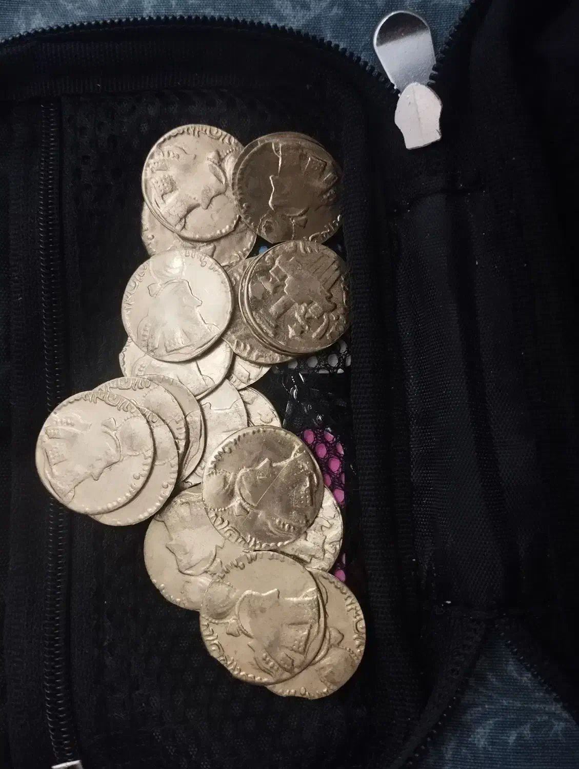 سکه طرح ساسانی|صنایع دستی و سایر لوازم تزئینی|تهران, تهران‌نو|دیوار