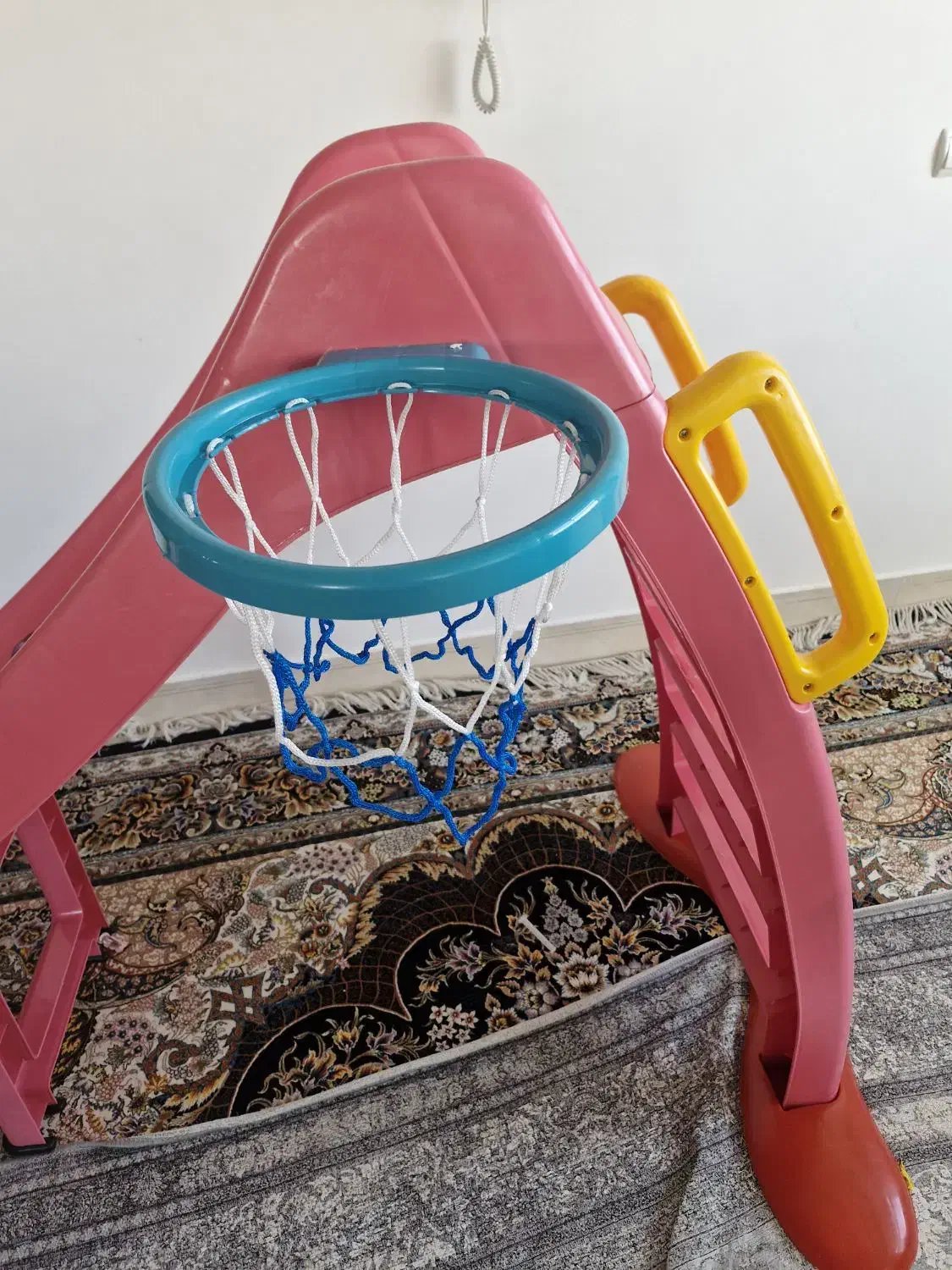 سرسره|اسباب‌‌بازی|طرقبه, |دیوار