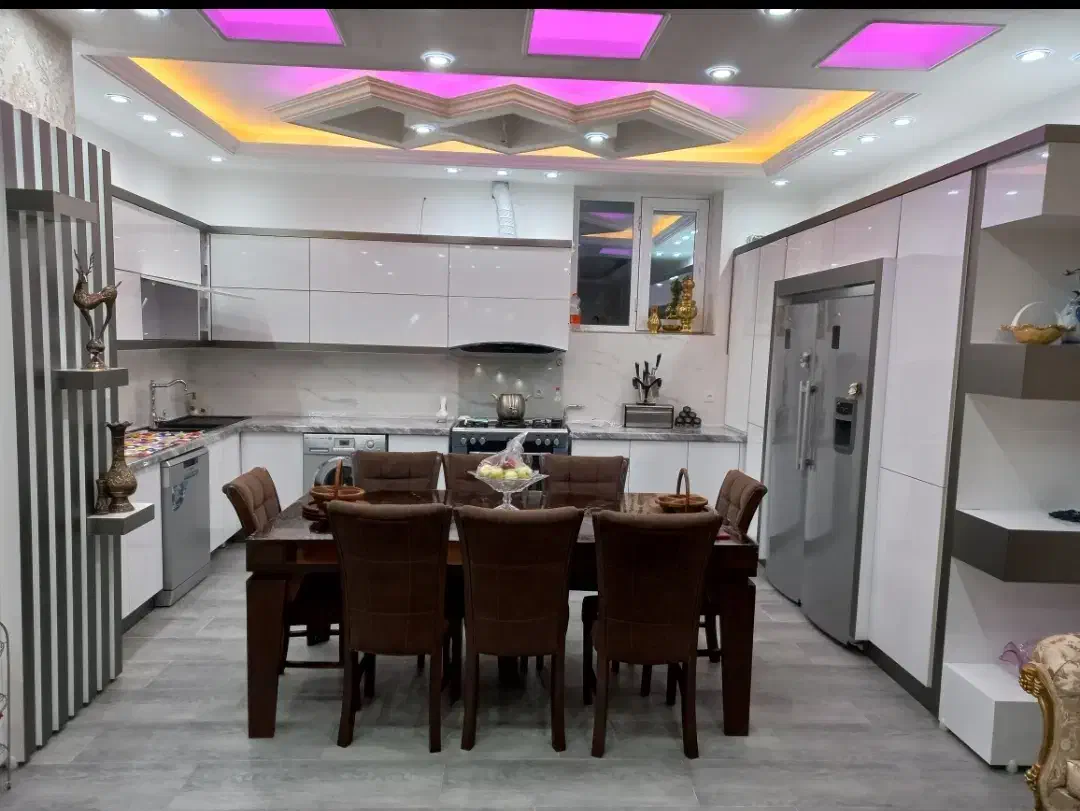 میز غذاخوری هشت نفره چوب|میز و صندلی غذاخوری|شاهین دژ, |دیوار