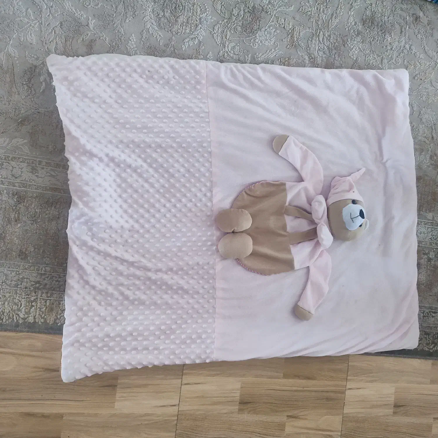 پتو مخمل بچگانه|کفش و لباس بچه|قم, تولید دارو و یخچال|دیوار