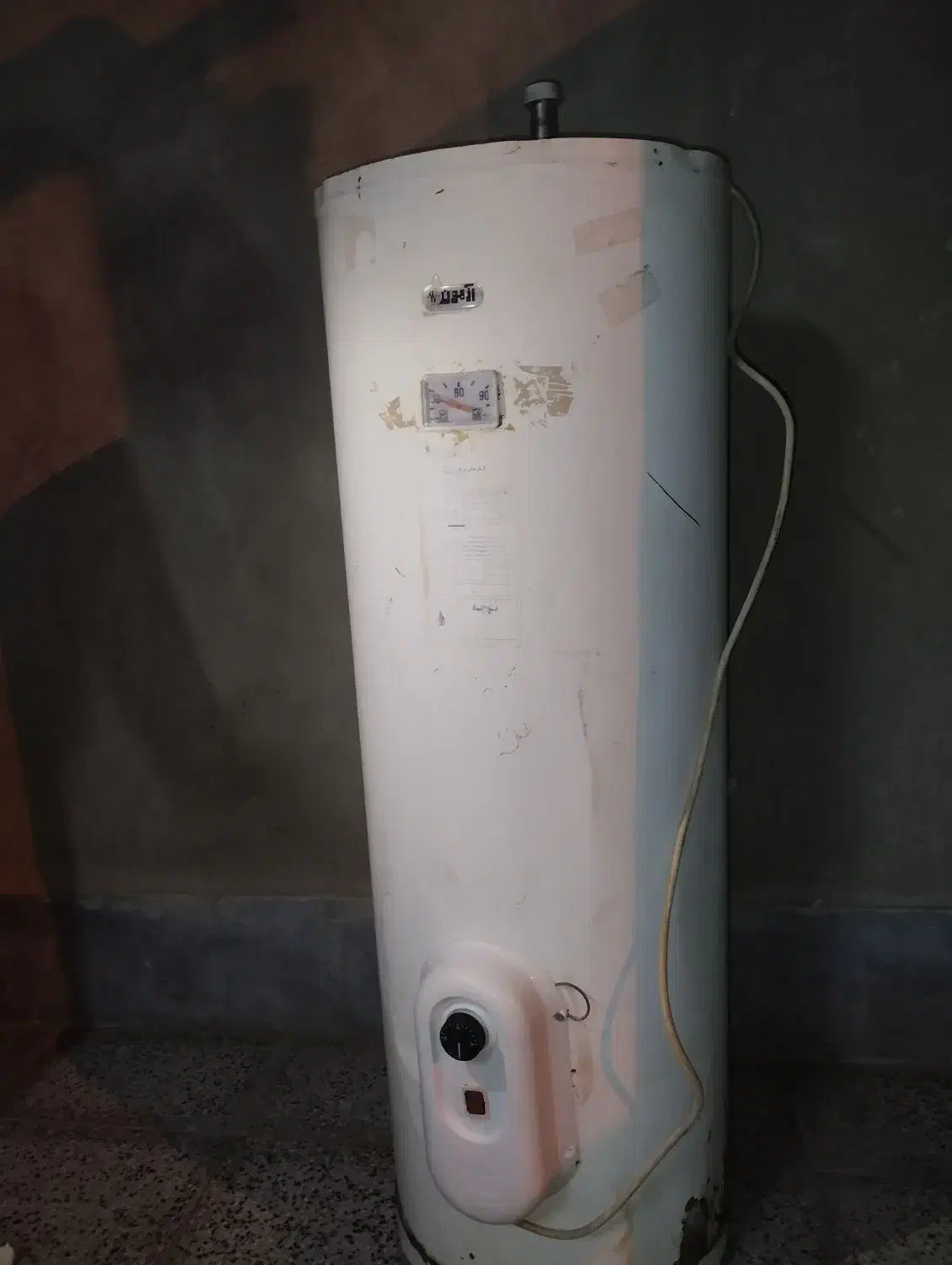 آبگرمکن برقی آزمون۶۰لیتری|آبگرمکن، پکیج، شوفاژ|زابل, |دیوار