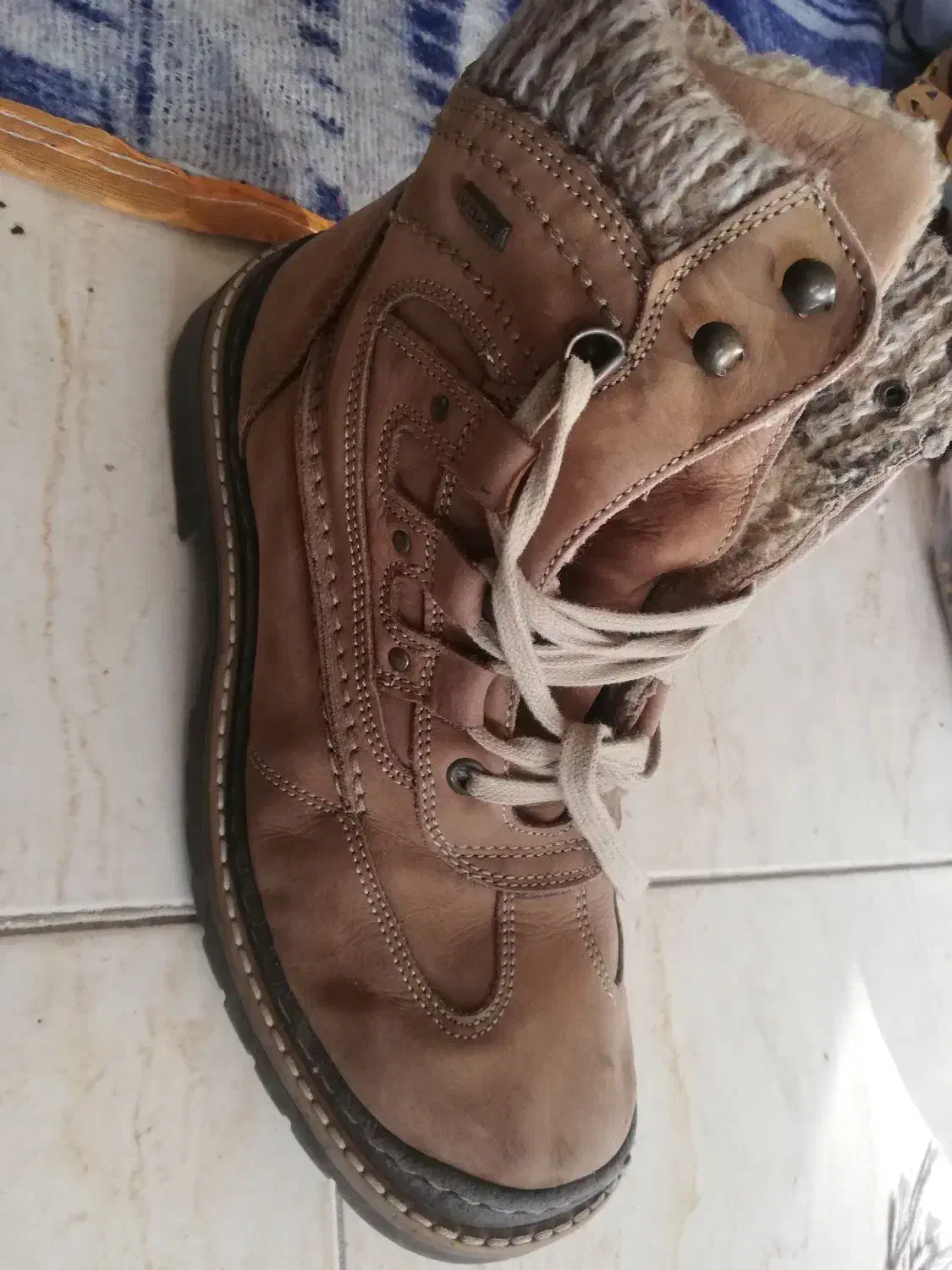 کفش مارک از انگلیس برام آوردن قیمت 8 تومن|کیف، کفش، کمربند|جهرم, |دیوار