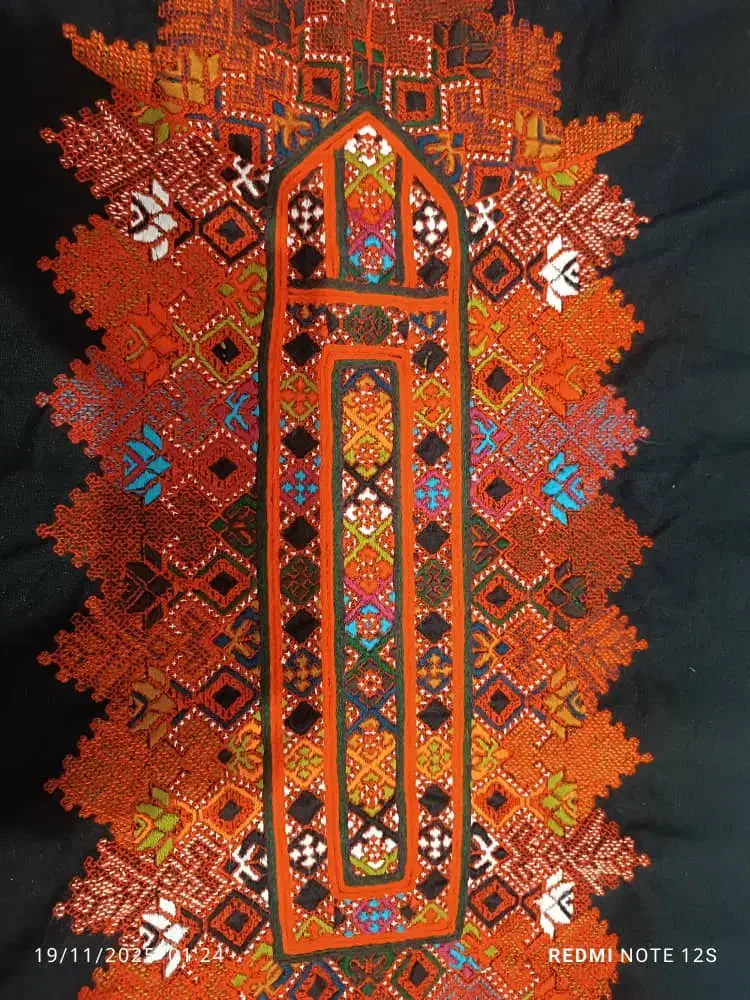 زیاستین حراجیه|لباس|خاش, |دیوار