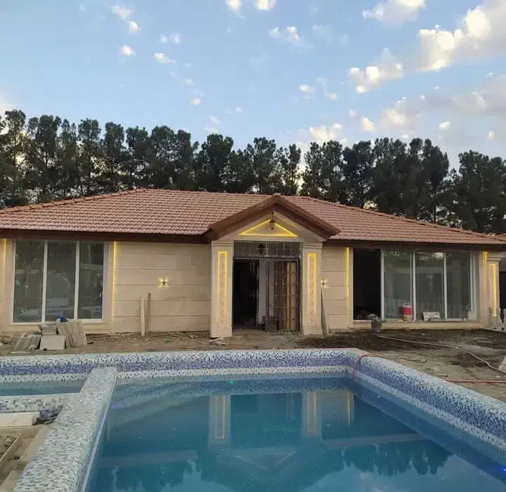 جوشکاری .و اجرای سقف های شیبدار. وساخت درب پنجره|خدمات پیشه و مهارت|مشهد, دوست آباد|دیوار