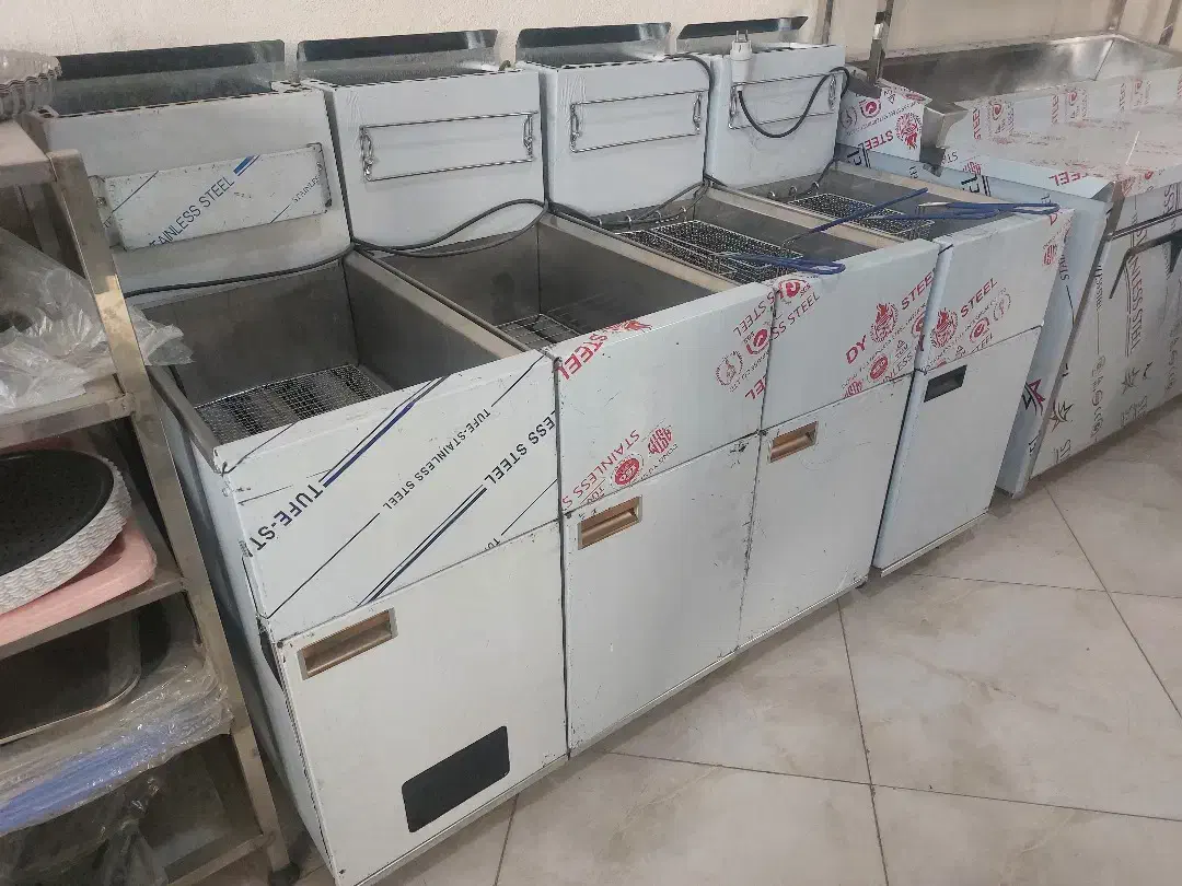 کابینت،آبچکان،گرمخونه،وان،فرپیتزا تنورگلی کانترگرم|کافیشاپ و رستوران|چهاردانگه (تهران), |دیوار