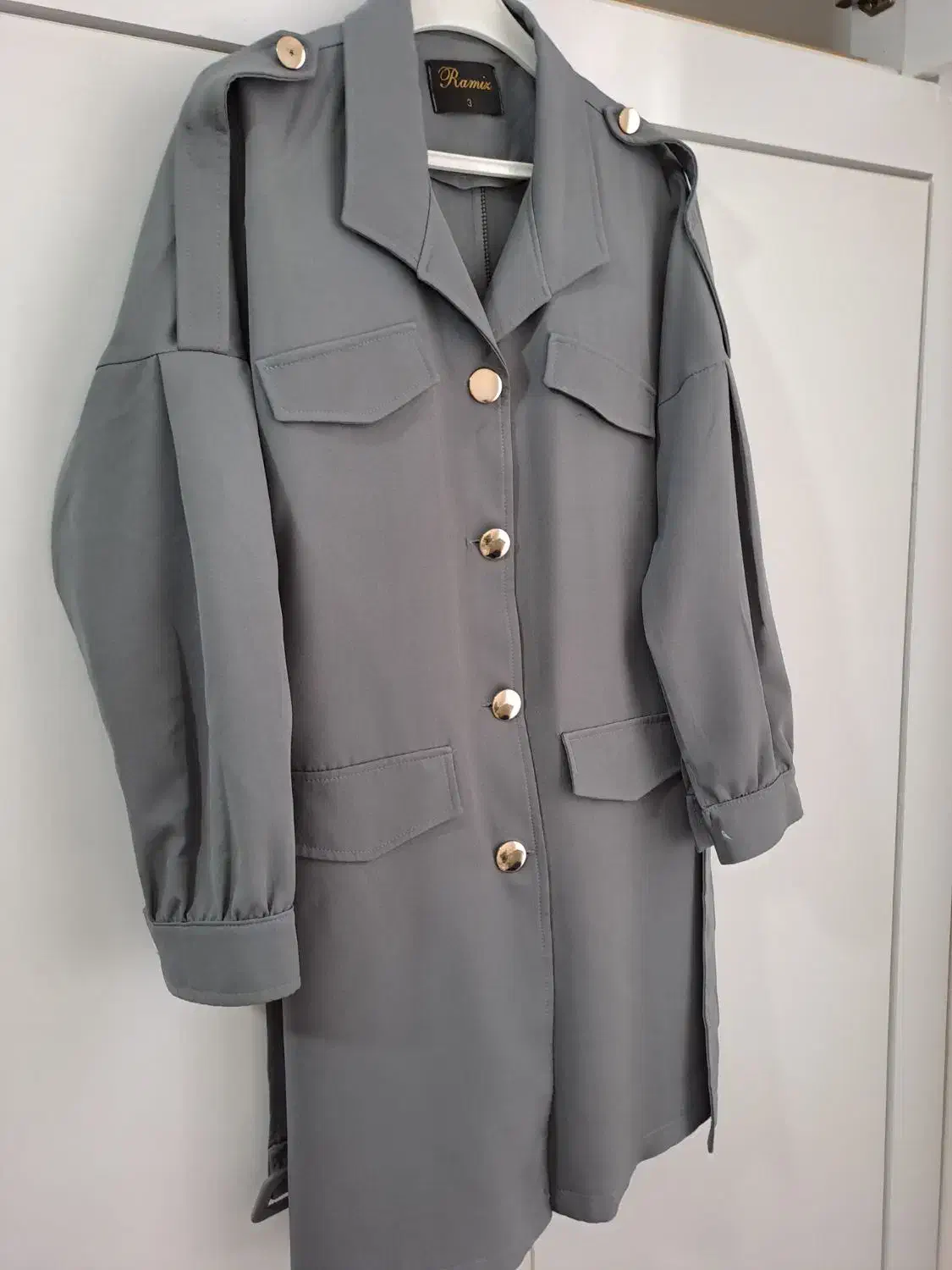 مانتو جلو دکمه|لباس|میاندوآب, |دیوار