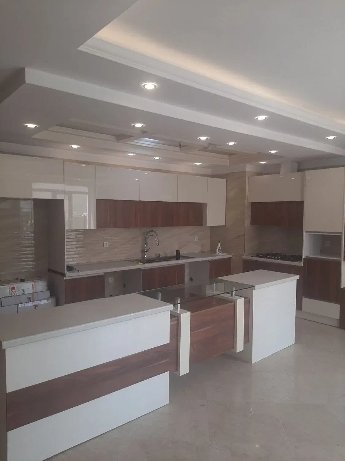 ۱۰۰ متر آپارتمان شهید عراقی بازسازی شده خوش نقشه|فروش آپارتمان|تهران, مهران (سیدخندان)|دیوار